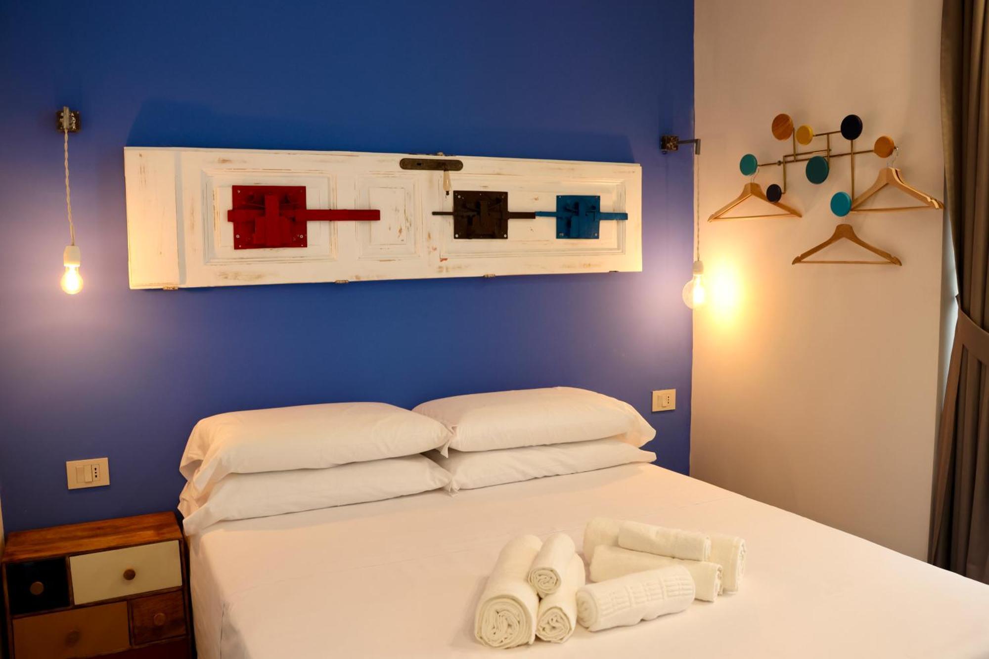 Holiday Lux Boutique Room CTA Exterior foto